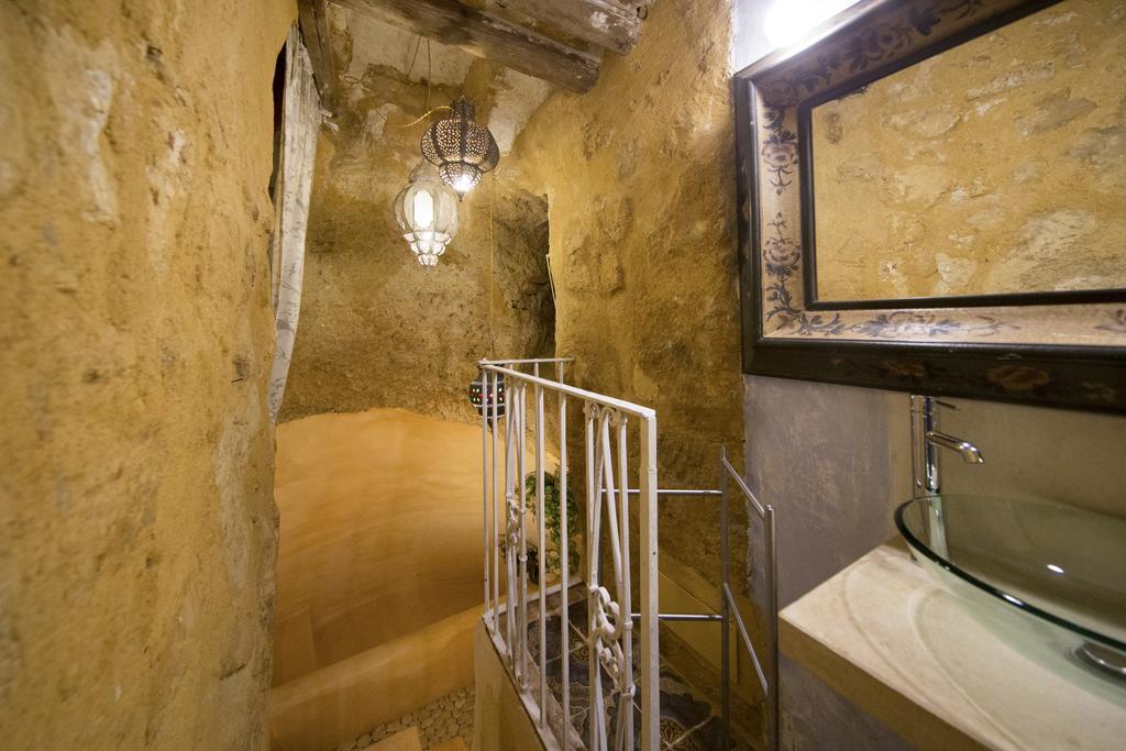 Bed and Breakfast Le Stanze Dello Scirocco Sicily Luxury Agrigento Exterior foto